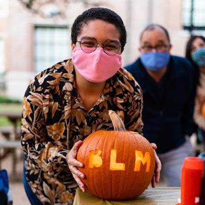 Fulbright Pumpkin Carving