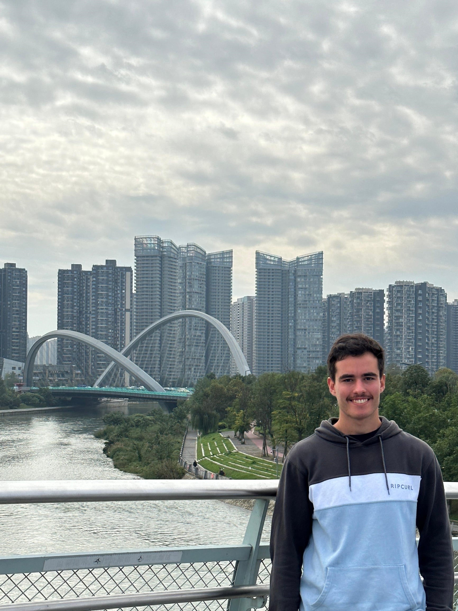 Enzo González Martinez , Fulbrighter at Rice University