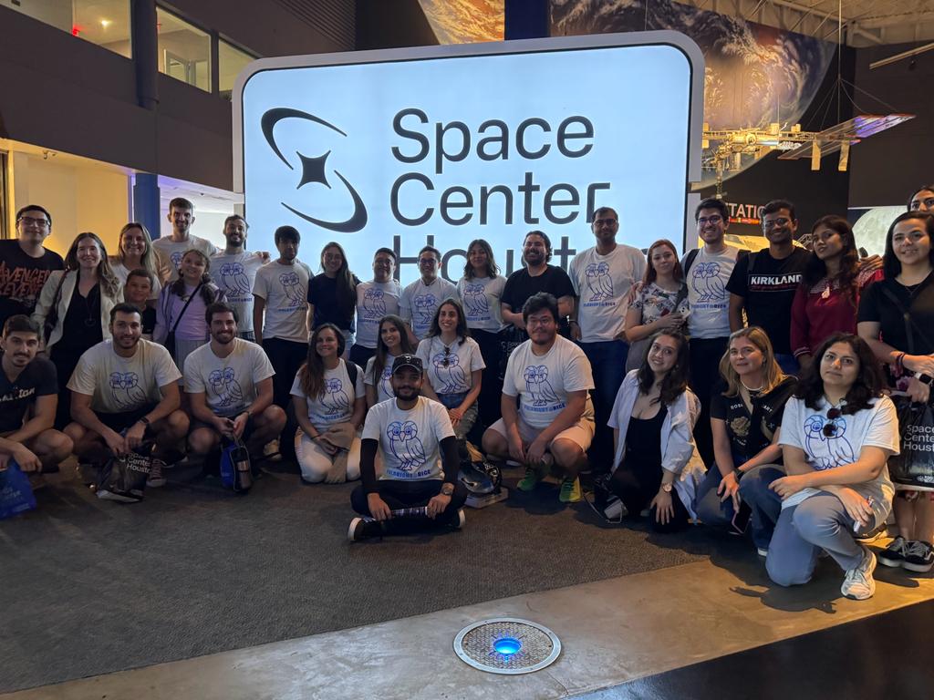 Fulbrighters at space center!